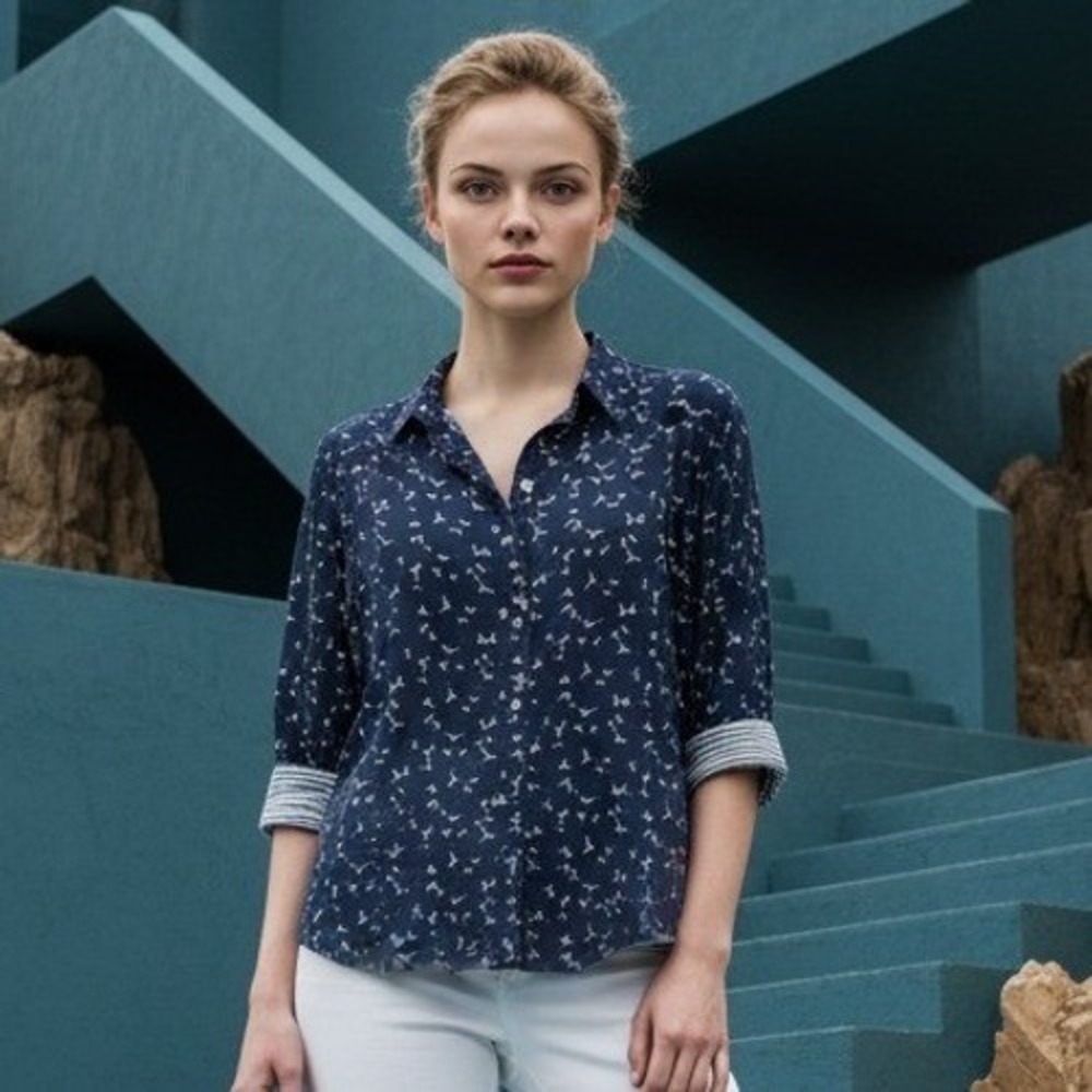 Foxcroft NYC Womens‎ Navy Bird Print Button Up Shirt Easy Care Size L NEW